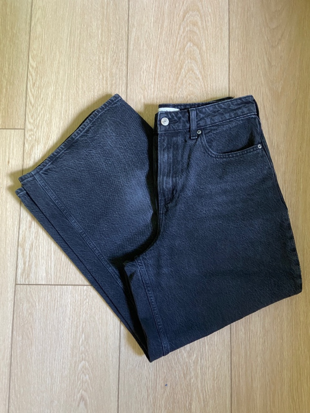 Abercrombie & Fitch Curve Love High Rise Wide Leg Jean, Loose Fit Denim